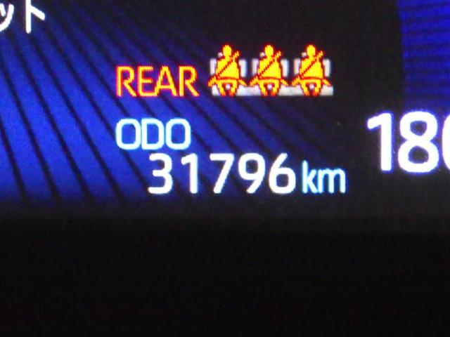 カローラクロス ハイブリッド　Ｚ　メモリーナビ　ミュージックプレイヤー接続可　バックカメラ　衝突被害軽減システム　ＥＴＣ　ドラレコ　ＬＥＤヘッドランプ　ワンオーナー　盗難防止装置　アルミホイール　電動シート　スマートキー　ハーフレザー（7枚目）