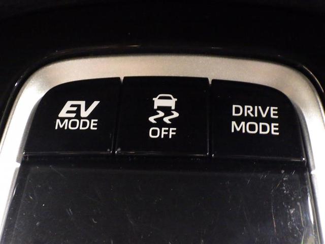 カローラクロス ハイブリッド　Ｚ　メモリーナビ　ミュージックプレイヤー接続可　バックカメラ　衝突被害軽減システム　ＥＴＣ　ドラレコ　ＬＥＤヘッドランプ　ワンオーナー　盗難防止装置　アルミホイール　電動シート　スマートキー　ハーフレザー（14枚目）