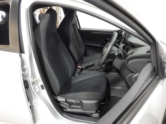 ヤリス Ｇ　ＤＶＤ再生　ミュージックプレイヤー接続可　バックカメラ　衝突被害軽減システム　ドラレコ　ＬＥＤヘッドランプ　ワンオーナー　盗難防止装置　ＣＤ　スマートキー　フル装備　エアバッグ　横滑り防止機能（21枚目）