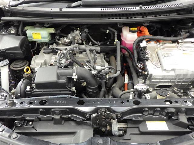 アクア Ｘ－アーバン　ワンセグ　メモリーナビ　バックカメラ　ＥＴＣ　ＬＥＤヘッドランプ　フルエアロ　盗難防止装置　アルミホイール　ＣＤ　スマートキー　ハーフレザー　フル装備　エアバッグ　横滑り防止機能　ハイブリッド（26枚目）