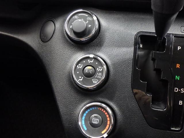 シエンタ Ｘ　フルセグ　メモリーナビ　ＤＶＤ再生　バックカメラ　衝突被害軽減システム　ＥＴＣ　電動スライドドア　ＬＥＤヘッドランプ　ウオークスルー　乗車定員７人　３列シート　ワンオーナー　アイドリングストップ　ＣＤ（12枚目）