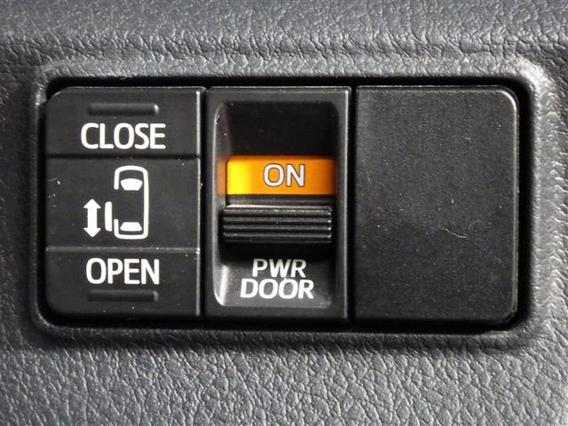 シエンタ Ｘ　フルセグ　メモリーナビ　ＤＶＤ再生　バックカメラ　衝突被害軽減システム　ＥＴＣ　電動スライドドア　ＬＥＤヘッドランプ　ウオークスルー　乗車定員７人　３列シート　ワンオーナー　アイドリングストップ　ＣＤ（20枚目）