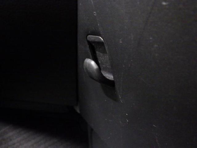 ルーミー Ｇ　ワンセグ　メモリーナビ　バックカメラ　衝突被害軽減システム　ＥＴＣ　ＬＥＤヘッドランプ　ウオークスルー　アイドリングストップ　盗難防止装置　ＣＤ　スマートキー　フル装備　エアバッグ　横滑り防止機能（14枚目）