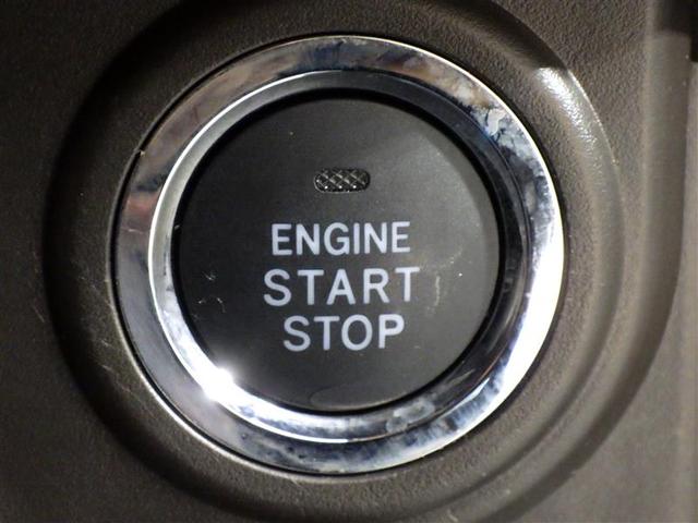 ルーミー Ｇ　ワンセグ　メモリーナビ　バックカメラ　衝突被害軽減システム　ＥＴＣ　ＬＥＤヘッドランプ　ウオークスルー　アイドリングストップ　盗難防止装置　ＣＤ　スマートキー　フル装備　エアバッグ　横滑り防止機能（17枚目）