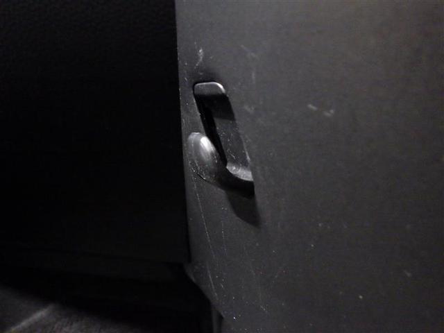 ルーミー カスタムＧ　Ｓ　フルセグ　メモリーナビ　ＤＶＤ再生　バックカメラ　衝突被害軽減システム　ＥＴＣ　両側電動スライド　ＬＥＤヘッドランプ　ウオークスルー　アイドリングストップ　盗難防止装置　アルミホイール　ＣＤ　フル装備（14枚目）