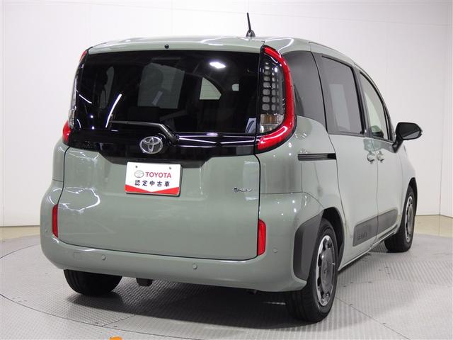 Toyota Sienta Z