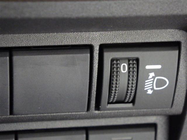 ハイブリッドＺ　ミュージックプレイヤー接続可　バックカメラ　衝突被害軽減システム　ＬＥＤヘッドランプ　ワンオーナー　盗難防止装置　アルミホイール　電動シート　スマートキー　オートクルーズコントロール　フル装備（画像19）
