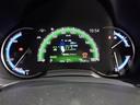 とっても見やすいメーターです。夜間時はラグジュアリーな気分にさせてくれる照明が魅力ですので、夜のドライブも楽しみになりますよ♪
