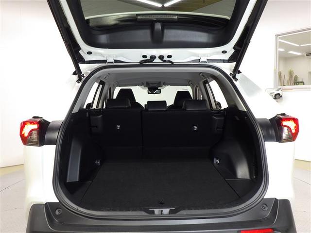 ＲＡＶ４ Ｇ　Ｚパッケージ　４ＷＤ　フルセグ　メモリーナビ　ＤＶＤ再生　バックカメラ　衝突被害軽減システム　ＬＥＤヘッドランプ　ワンオーナー　盗難防止装置　アルミホイール　ＣＤ　電動シート　スマートキー　展示・試乗車　フル装備（28枚目）