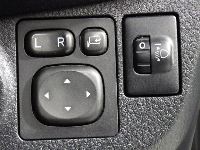 ヴィッツ ハイブリッドＦ　ワンセグ　メモリーナビ　バックカメラ　ＥＴＣ　ドラレコ　盗難防止装置　ＣＤ　フル装備　エアバッグ　横滑り防止機能　ハイブリッド（16枚目）
