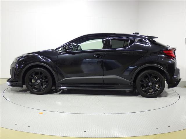 Ｃ－ＨＲ Ｇ　モード　ネロ　セーフティプラスＩＩＩ　フルセグ　メモリーナビ　ミュージックプレイヤー接続可　バックカメラ　衝突被害軽減システム　ＥＴＣ　ドラレコ　ＬＥＤヘッドランプ　ワンオーナー　フルエアロ　盗難防止装置　アルミホイール　スマートキー（2枚目）