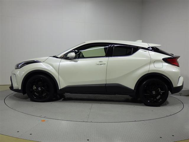 Ｃ－ＨＲ Ｇ　モード　ネロ　セーフティプラス　メモリーナビ　ミュージックプレイヤー接続可　バックカメラ　衝突被害軽減システム　ＥＴＣ　ドラレコ　ＬＥＤヘッドランプ　盗難防止装置　アルミホイール　スマートキー　ハーフレザー　フル装備　エアバッグ（2枚目）