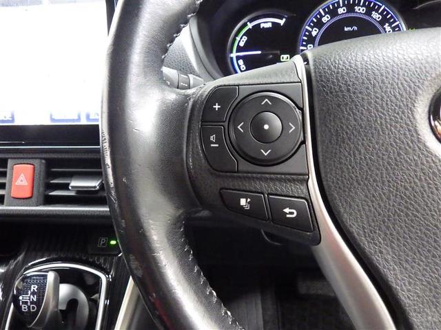 エスクァイア ハイブリッドＧｉ　ブラックテーラード　フルセグ　メモリーナビ　ＤＶＤ再生　バックカメラ　衝突被害軽減システム　ＥＴＣ　両側電動スライド　ＨＩＤヘッドライト　ウオークスルー　乗車定員７人　３列シート　盗難防止装置　アルミホイール　ＣＤ（17枚目）