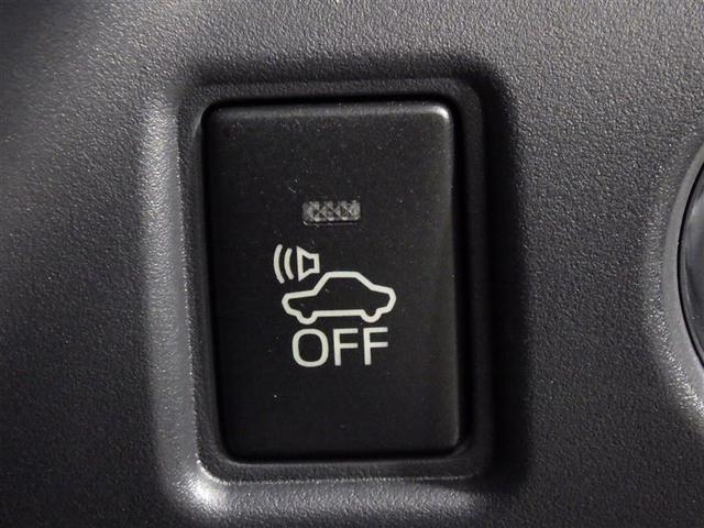 エスクァイア ハイブリッドＧｉ　ブラックテーラード　フルセグ　メモリーナビ　ＤＶＤ再生　バックカメラ　衝突被害軽減システム　ＥＴＣ　両側電動スライド　ＨＩＤヘッドライト　ウオークスルー　乗車定員７人　３列シート　盗難防止装置　アルミホイール　ＣＤ（20枚目）