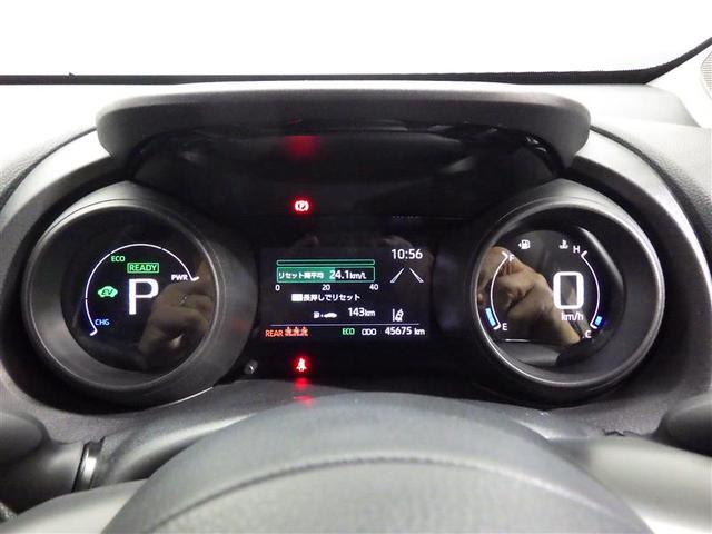 ヤリスクロス ハイブリッドG ミュージックプレイヤー接続可 バックカメラ 衝突被害軽減システム ETC 盗難防止装置 アルミホイール スマートキー オートクルーズコントロール フル装備 エアバッグ 横滑り防止機能 ハイブリッド(6枚目)
