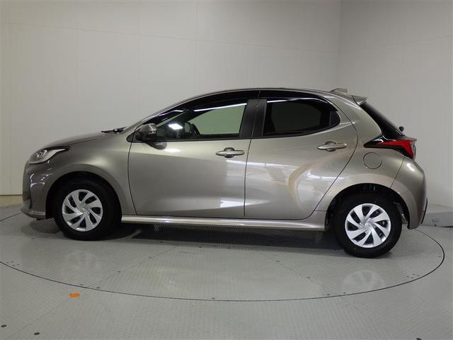 ヤリス G ミュージックプレイヤー接続可 バックカメラ 衝突被害軽減システム LEDヘッドランプ ワンオーナー 盗難防止装置 スマートキー フル装備 エアバッグ 横滑り防止機能(2枚目)