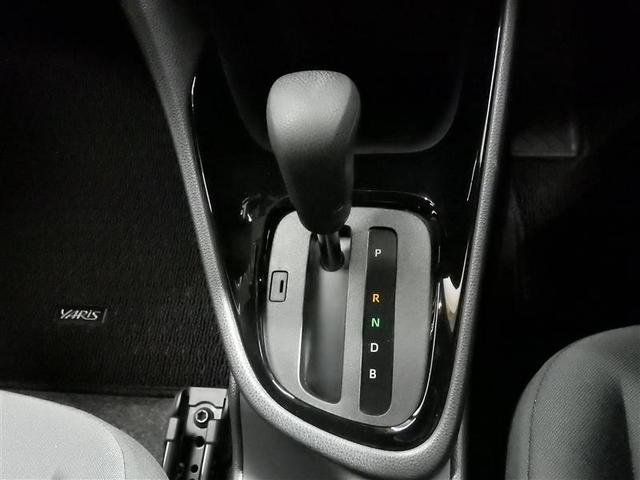 ヤリス G ミュージックプレイヤー接続可 バックカメラ 衝突被害軽減システム LEDヘッドランプ ワンオーナー 盗難防止装置 スマートキー フル装備 エアバッグ 横滑り防止機能(13枚目)