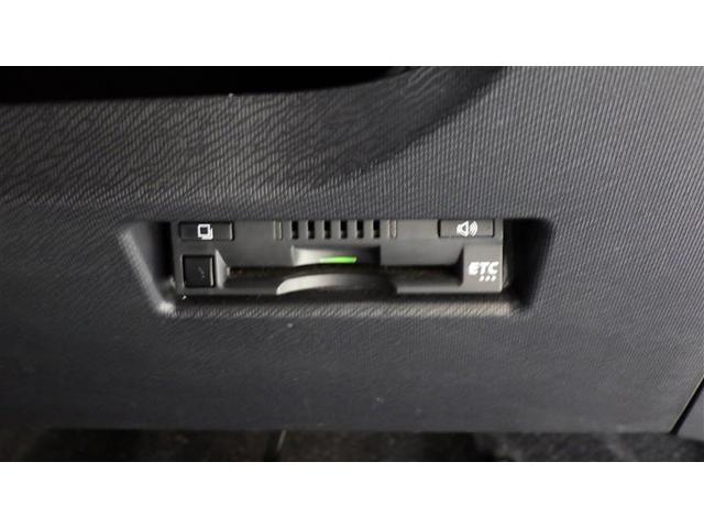 アクア Sスタイルブラック フルセグ メモリーナビ DVD再生 バックカメラ 衝突被害軽減システム ETC ドラレコ LEDヘッドランプ ワンオーナー 盗難防止装置 CD スマートキー フル装備 エアバッグ 横滑り防止機能(19枚目)