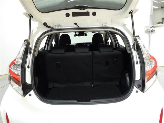 アクア Ｓスタイルブラック　フルセグ　メモリーナビ　ＤＶＤ再生　バックカメラ　衝突被害軽減システム　ＥＴＣ　ワンオーナー　盗難防止装置　ＣＤ　スマートキー　フル装備　エアバッグ　横滑り防止機能　ハイブリッド（24枚目）