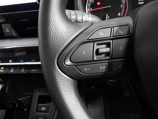 ノア Ｘ　メモリーナビ　ミュージックプレイヤー接続可　バックカメラ　衝突被害軽減システム　ドラレコ　電動スライドドア　ＬＥＤヘッドランプ　ウオークスルー　乗車定員７人　３列シート　ワンオーナー　フル装備（15枚目）