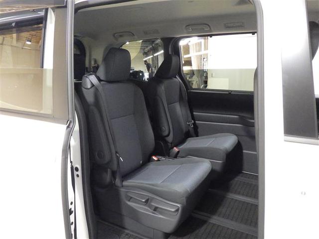 ノア Ｘ　メモリーナビ　ミュージックプレイヤー接続可　バックカメラ　衝突被害軽減システム　ドラレコ　電動スライドドア　ＬＥＤヘッドランプ　ウオークスルー　乗車定員７人　３列シート　ワンオーナー　フル装備（22枚目）