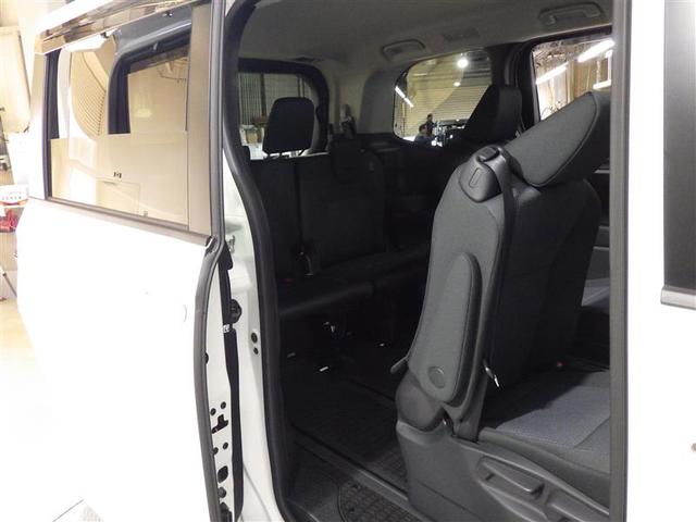 ノア Ｘ　メモリーナビ　ミュージックプレイヤー接続可　バックカメラ　衝突被害軽減システム　ドラレコ　電動スライドドア　ＬＥＤヘッドランプ　ウオークスルー　乗車定員７人　３列シート　ワンオーナー　フル装備（23枚目）