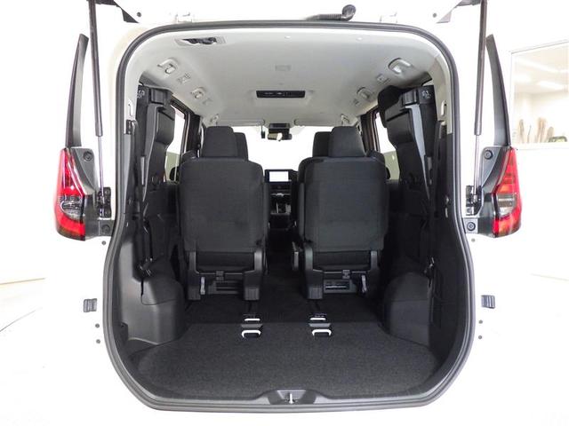 ノア Ｘ　メモリーナビ　ミュージックプレイヤー接続可　バックカメラ　衝突被害軽減システム　ドラレコ　電動スライドドア　ＬＥＤヘッドランプ　ウオークスルー　乗車定員７人　３列シート　ワンオーナー　フル装備（25枚目）