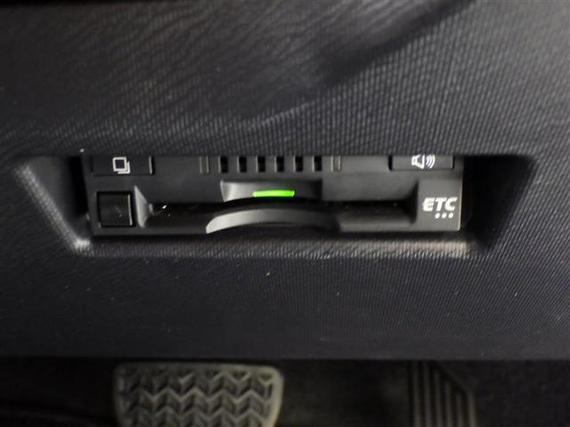 アクア S メモリーナビ ミュージックプレイヤー接続可 バックカメラ 衝突被害軽減システム ETC フル装備 エアバッグ 横滑り防止機能 ハイブリッド(19枚目)