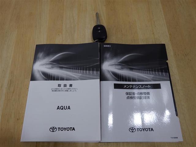 アクア S メモリーナビ ミュージックプレイヤー接続可 バックカメラ 衝突被害軽減システム ETC フル装備 エアバッグ 横滑り防止機能 ハイブリッド(27枚目)