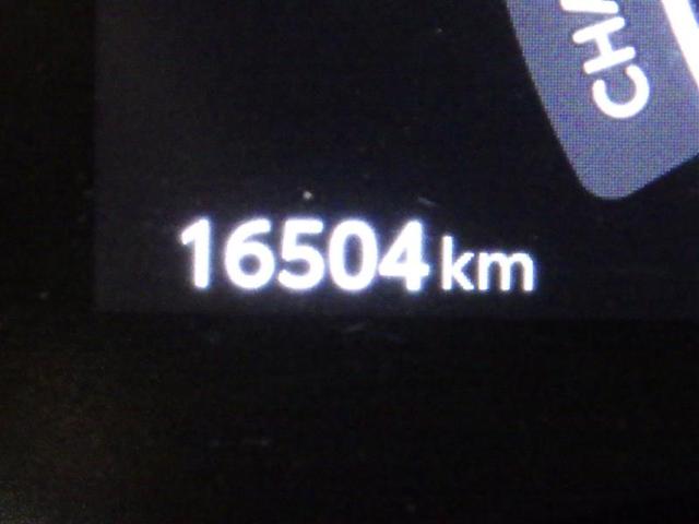 シエンタ ハイブリッドZ フルセグ メモリーナビ ミュージックプレイヤー接続可 バックカメラ 衝突被害軽減システム ETC ドラレコ 両側電動スライド LEDヘッドランプ ウオークスルー 乗車定員7人 3列シート ワンオーナー(7枚目)