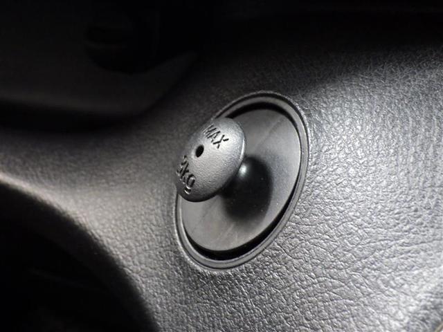 シエンタ ハイブリッド　ファンベースＧ　クエロ　フルセグ　メモリーナビ　ＤＶＤ再生　バックカメラ　衝突被害軽減システム　ＥＴＣ　ドラレコ　両側電動スライド　ＬＥＤヘッドランプ　盗難防止装置　アルミホイール　ＣＤ　スマートキー　ハーフレザー　フル装備（14枚目）