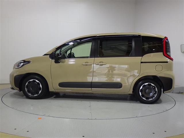 シエンタ ハイブリッドＺ　フルセグ　メモリーナビ　バックカメラ　衝突被害軽減システム　ＥＴＣ　両側電動スライド　ＬＥＤヘッドランプ　ウオークスルー　盗難防止装置　スマートキー　オートクルーズコントロール　フル装備　エアバッグ（2枚目）