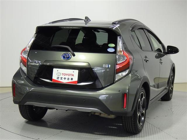 アクア クロスオーバー　グラム　フルセグ　メモリーナビ　ＤＶＤ再生　バックカメラ　衝突被害軽減システム　ＥＴＣ　ＬＥＤヘッドランプ　盗難防止装置　アルミホイール　ＣＤ　スマートキー　フル装備　エアバッグ　横滑り防止機能　ハイブリッド（3枚目）