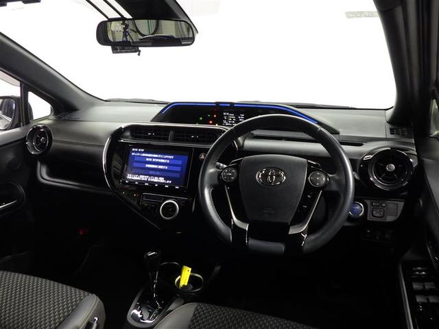 アクア クロスオーバー　グラム　フルセグ　メモリーナビ　ＤＶＤ再生　バックカメラ　衝突被害軽減システム　ＥＴＣ　ＬＥＤヘッドランプ　盗難防止装置　アルミホイール　ＣＤ　スマートキー　フル装備　エアバッグ　横滑り防止機能　ハイブリッド（5枚目）