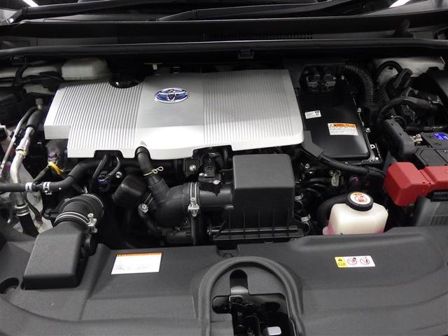 プリウス Ｓ　メモリーナビ　ミュージックプレイヤー接続可　バックカメラ　衝突被害軽減システム　ＥＴＣ　ＬＥＤヘッドランプ　盗難防止装置　アルミホイール　ＣＤ　スマートキー　オートクルーズコントロール　フル装備（26枚目）