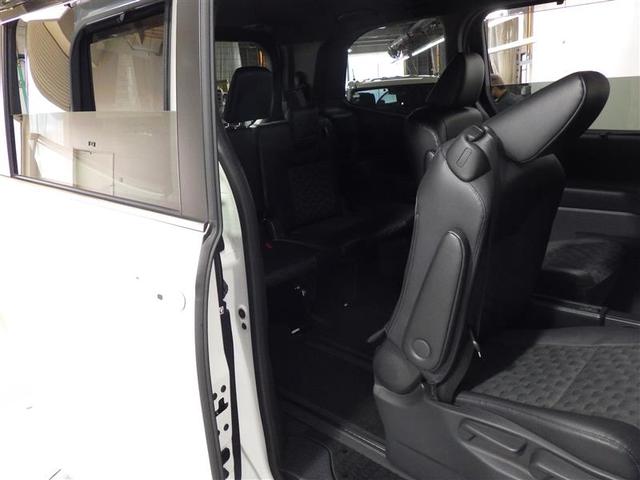 ヴォクシー ハイブリッドS-Z フルセグ メモリーナビ DVD再生 ミュージックプレイヤー接続可 後席モニター バックカメラ 衝突被害軽減システム ETC 両側電動スライド LEDヘッドランプ 乗車定員7人 3列シート ワンオーナー(25枚目)