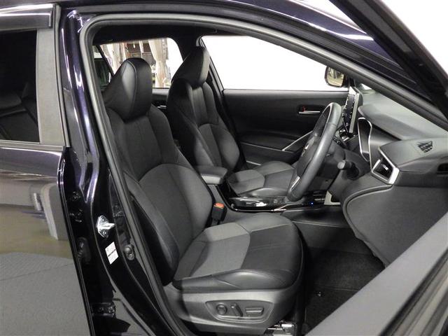 カローラクロス ハイブリッド　Ｚ　ミュージックプレイヤー接続可　バックカメラ　衝突被害軽減システム　ＥＴＣ　ＬＥＤヘッドランプ　ワンオーナー　フルエアロ　盗難防止装置　アルミホイール　電動シート　スマートキー　ハーフレザー　フル装備（25枚目）