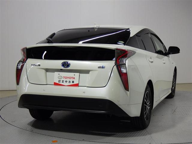 プリウス Sセーフティプラス フルセグ メモリーナビ DVD再生 バックカメラ 衝突被害軽減システム ETC LEDヘッドランプ ワンオーナー 盗難防止装置 アルミホイール CD スマートキー オートクルーズコントロール フル装備(3枚目)