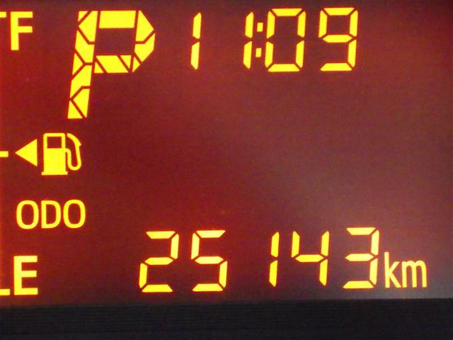 パッソ Ｘ　Ｓ　衝突被害軽減システム　ワンオーナー　アイドリングストップ　盗難防止装置　ベンチシート　ＣＤ　スマートキー　フル装備　エアバッグ　横滑り防止機能（6枚目）