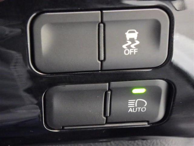 プリウス ＳセーフティプラスＩＩ　メモリーナビ　バックカメラ　衝突被害軽減システム　ＥＴＣ　ＬＥＤヘッドランプ　盗難防止装置　アルミホイール　ＣＤ　スマートキー　オートクルーズコントロール　フル装備　エアバッグ　横滑り防止機能（18枚目）