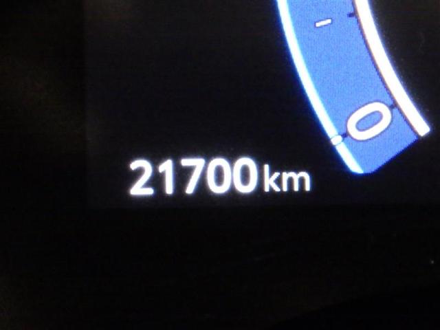 シエンタ Ｚ　フルセグ　メモリーナビ　ミュージックプレイヤー接続可　バックカメラ　衝突被害軽減システム　ＥＴＣ　ドラレコ　両側電動スライド　ＬＥＤヘッドランプ　ウオークスルー　乗車定員７人　３列シート　ワンオーナー（7枚目）