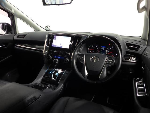 アルファード ２．５Ｓ　Ｃパッケージ　サンルーフ　フルセグ　メモリーナビ　ＤＶＤ再生　ミュージックプレイヤー接続可　後席モニター　バックカメラ　衝突被害軽減システム　ＥＴＣ　ドラレコ　両側電動スライド　ＬＥＤヘッドランプ　乗車定員７人（5枚目）