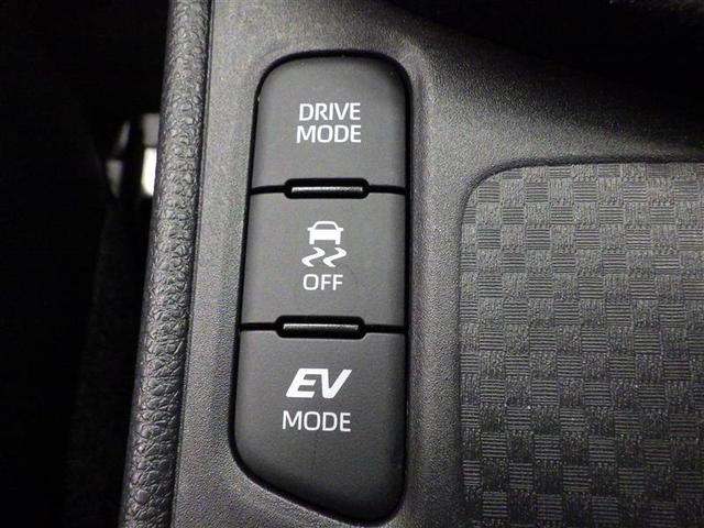 ヤリスクロス ハイブリッドＺ　ミュージックプレイヤー接続可　バックカメラ　衝突被害軽減システム　ＥＴＣ　ＬＥＤヘッドランプ　ワンオーナー　盗難防止装置　アルミホイール　電動シート　スマートキー　オートクルーズコントロール　フル装備（14枚目）