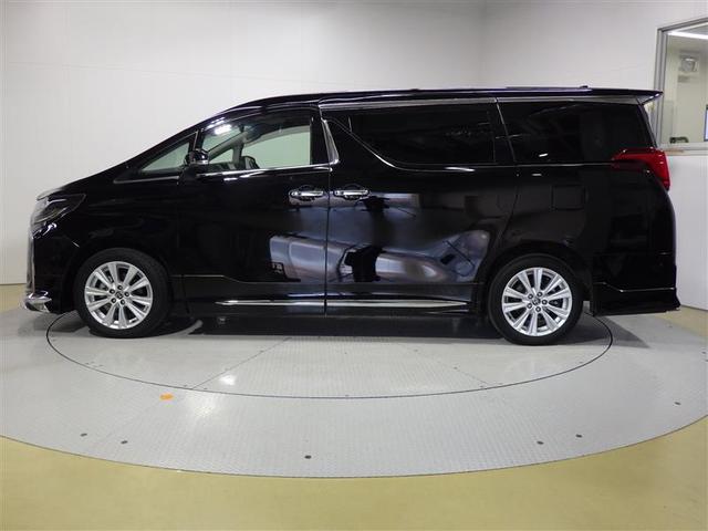 アルファード ２．５Ｓ　フルセグ　メモリーナビ　ＤＶＤ再生　ミュージックプレイヤー接続可　後席モニター　バックカメラ　衝突被害軽減システム　ＥＴＣ　両側電動スライド　ＬＥＤヘッドランプ　乗車定員８人　３列シート　ワンオーナー（2枚目）