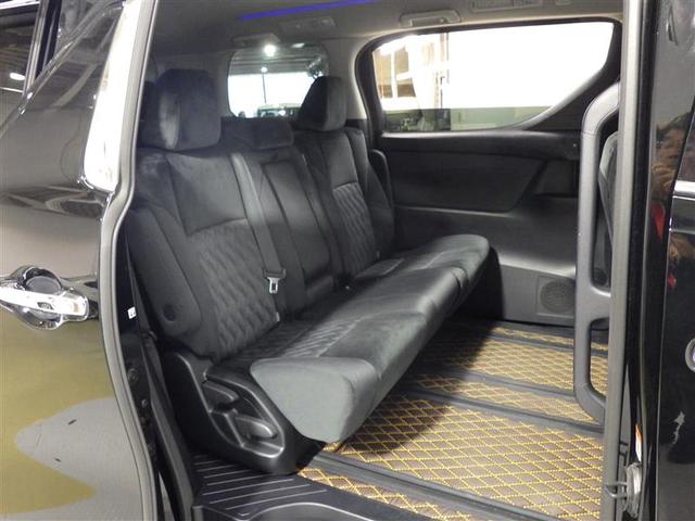 アルファード ２．５Ｓ　フルセグ　メモリーナビ　ＤＶＤ再生　ミュージックプレイヤー接続可　後席モニター　バックカメラ　衝突被害軽減システム　ＥＴＣ　両側電動スライド　ＬＥＤヘッドランプ　乗車定員８人　３列シート　ワンオーナー（25枚目）