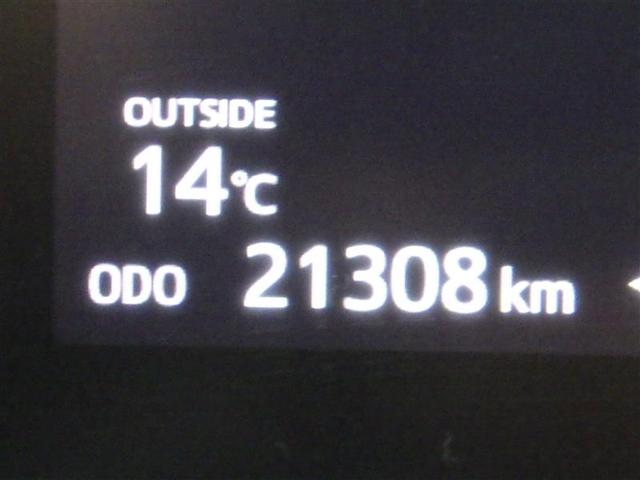 シエンタ ハイブリッド ファンベースG フルセグ メモリーナビ DVD再生 バックカメラ 衝突被害軽減システム ETC 両側電動スライド LEDヘッドランプ ウオークスルー ワンオーナー 盗難防止装置 CD スマートキー フル装備(7枚目)