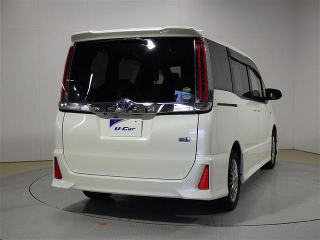 ノア ＳＩ　フルセグ　メモリーナビ　ＤＶＤ再生　後席モニター　バックカメラ　衝突被害軽減システム　ＥＴＣ　両側電動スライド　ＬＥＤヘッドランプ　乗車定員７人　３列シート　ワンオーナー　フルエアロ　盗難防止装置（3枚目）