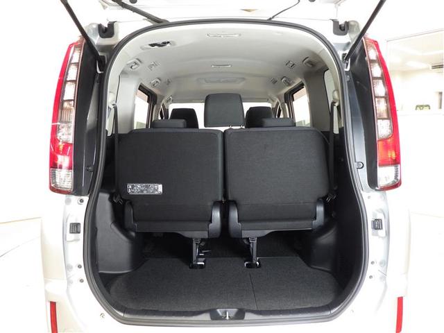 ノア ハイブリッドＸ　ワンセグ　メモリーナビ　バックカメラ　ＥＴＣ　電動スライドドア　ＬＥＤヘッドランプ　乗車定員７人　３列シート　ワンオーナー　盗難防止装置　アルミホイール　ＣＤ　スマートキー　フル装備　エアバッグ（26枚目）