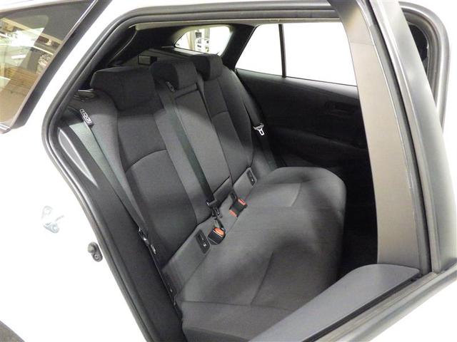 カローラツーリング ハイブリッド G-X メモリーナビ バックカメラ 衝突被害軽減システム ETC LEDヘッドランプ 盗難防止装置 スマートキー オートクルーズコントロール フル装備 エアバッグ 横滑り防止機能 ハイブリッド(21枚目)