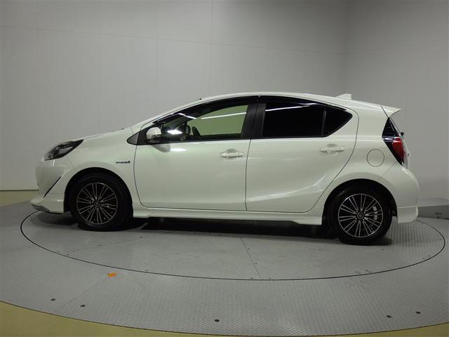 アクア Ｇソフトレザーセレクション　フルセグ　メモリーナビ　ＤＶＤ再生　バックカメラ　衝突被害軽減システム　ＥＴＣ　ＬＥＤヘッドランプ　フルエアロ　盗難防止装置　アルミホイール　ＣＤ　スマートキー　オートクルーズコントロール　フル装備（2枚目）